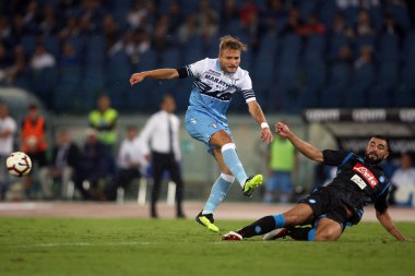Rome, İtalya - 18 Ağustos 2018: Serie A:Ciro hareketsiz, Raul Albiol S.S. Lazio Vs Napoli Roma Stadio Olimpico İtalyan Serie A maçı sırasında eylem