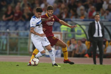 Rome, İtalya - 27 Ağustos 2018: Stadio Olimpico, Roma, İtalya. Serie A: Emiliano Rigoni, eylem sırasında İtalyan Serie A Fazio A.S. Roma V Atalanta Roma Stadio Olimpico arasında eşleme