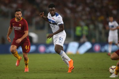 Rome, İtalya - 27 Ağustos 2018: Stadio Olimpico, Roma, İtalya. Serie A:Zapata A.S. Roma V Atalanta Roma Stadio Olimpico İtalyan Serie A maçı sırasında eylem