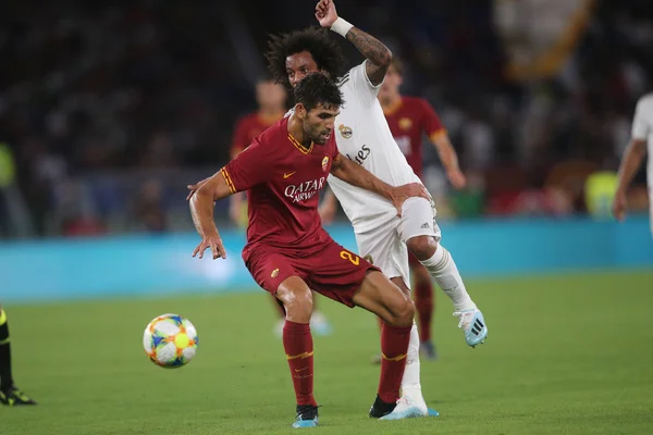 COMO ROMA VS REAL MADRID EN PARTIDO DE Futbol AMIGO EN ESTADIO OLÍPICO EN ROMA, ITALIA —  Fotos de Stock