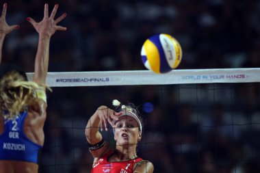 Dünya Turu Roma Beach Volley Finalleri 2018/2019 - Bayanlar Yarı Final İsviçre v Almanya