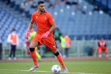Roma, İtalya - 04 / 10 / 2020: Thomas Strakosha (LAZIO) İtalyan Serisi A Ligi 20 / 21 futbol karşılaşmasında SS Lazio ile FC Inter arasında Roma Olimpiyat Stadyumu 'nda oynanan karşılaşmada