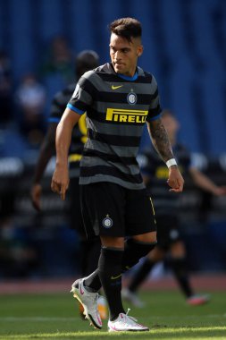 Roma, İtalya - 04 / 10 / 2020: Lautaro Martinez (Inter) İtalyan Serisi A Ligi 20 / 21 futbol karşılaşmasında SS Lazio ile FC Inter arasında Roma Olimpiyat Stadyumu 'nda oynanan karşılaşmada
