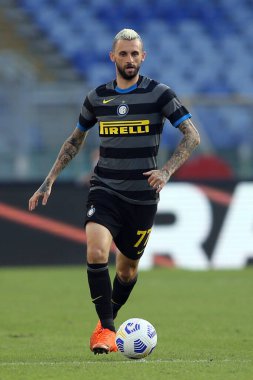 Roma, İtalya - 04 / 10 / 2020: M.Brozoviç (Inter) İtalya Serisi 20 / 21 futbol karşılaşmasında SS Lazio ile FC Inter arasında Roma Olimpiyat Stadyumu 'nda oynanan karşılaşmada