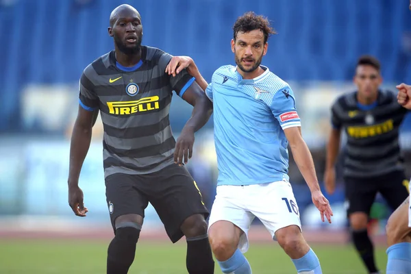 Řím Itálie 2020 Lukaku Inter Marco Parolo Lazio Akci Italském — Stock fotografie