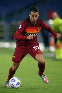 Roma, İtalya - 27 / 09 / 2020: Leonardo Spinazzola (AS ROMA), Roma 'daki Olimpiyat Stadyumu' nda As Roma ve FC Juventus arasında oynanan İtalya Serie A ligi 20 / 21 futbol karşılaşmasında görev aldı.