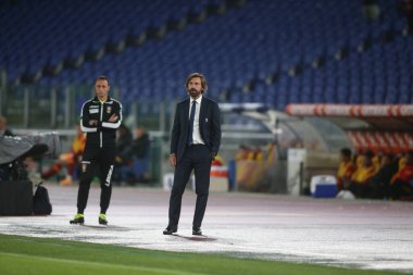 Roma, İtalya - 27 / 09 / 2020: Roma 'daki Olimpiyat Stadyumu' ndaki As Roma ve FC Juventus arasında oynanan İtalya Serie A Ligi 20 / 21 futbol karşılaşmasında