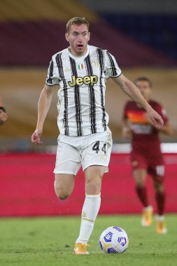 Roma, İtalya - 27 / 09 / 2020: D.KULUSEVSKI (JUVENTUS) İtalyan Serisi A ligi 20 / 21 futbol karşılaşması sırasında Roma 'daki Olimpiyat Stadyumu' nda As Roma ve FC Juventus arasında başladı.