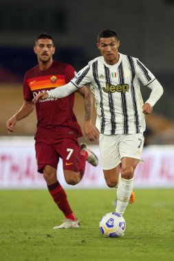 Roma, İtalya - 27 / 09 / 2020: CR7 CRISTIANO RONALDO (JUVENTUS), Roma 'daki Olimpiyat Stadyumu' nda Roma ile FC Juventus arasında oynanan İtalya Serie A Ligi 20 / 21 futbol karşılaşması sırasında faaliyet gösterdi