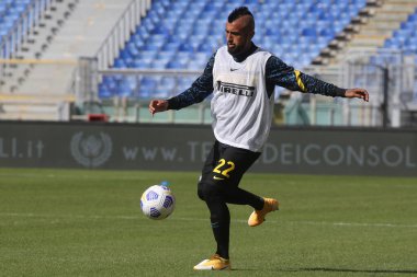 Roma, İtalya - 04 / 10 / 2020: A. Vidal (İnter) İtalya Serisi 20 / 21 futbol karşılaşması öncesinde SS Lazio ile FC Inter arasında Roma Olimpiyat Stadyumu 'nda oynanan karşılaşma