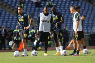 Roma, İtalya - 04 / 10 / 2020: Roma Olimpiyat Stadyumu 'nda SS Lazio ile FC Inter arasında oynanan İtalya Serie A ligi 20 / 21 futbol karşılaşmasından önceki INTER antrenmanı