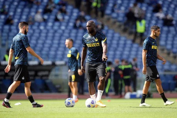 Roma, İtalya - 04 / 10 / 2020: R.Lukaku (İnter) İtalya Serisi 20 / 21 futbol karşılaşması öncesinde SS Lazio ile FC Inter arasında Roma Olimpiyat Stadyumu 'nda oynanan karşılaşma.