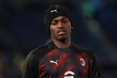 Roma, İtalya 01.03.2024: İtalyan Serie A TIM 2023-2024 futbol karşılaşmasında Milan 'lı Rafael Leao Roma Olimpiyat Stadyumu' nda SS LAZIO 'ya karşı AC MILAN.