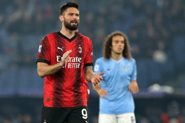 Roma, İtalya 01.03.2024: İtalyan Serie A TIM 2023-2024 futbol karşılaşmasında Milanlı Olivier Giroud Roma Olimpiyat Stadyumu 'nda SS LAZIO' ya karşı AC MILAN.