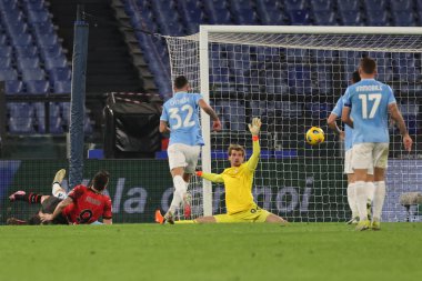 Roma, İtalya 01.03.2024: Milan 'dan Noah Okafor 0-1 gol attı ve İtalya Serie A TIM 2023-2024 futbol karşılaşması SS LAZIO-AC MILAN Roma Olimpiyat Stadyumu' nda oynanan karşılaşmada takımla birlikte kutladı..