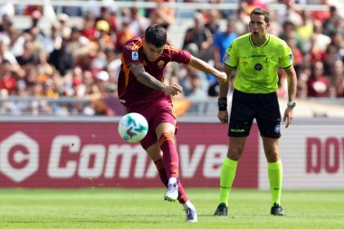Roma 'nın Matias Soule' u, AS Roma ile Torino FC arasında Olimpiyat Stadyumu 'nda oynanan Serie A Enilive 2025-2026 futbol karşılaşmasında görüldü..