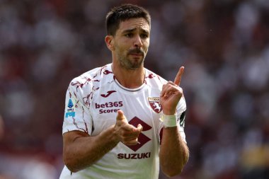 Torino 'dan Giovanni Simeone golü attı ve AS Roma ve Torino FC' nin Olimpiyat Stadyumu 'nda oynanan Serie A Enilive 2025-2026 futbol karşılaşmasında takımla birlikte kutladı..
