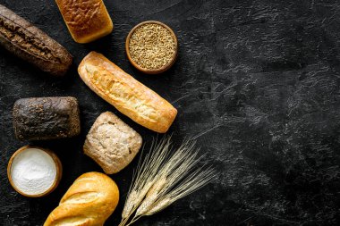 Ev yapımı somunlar - ev yapımı pişirme - üst görünüm kopyalama alanı