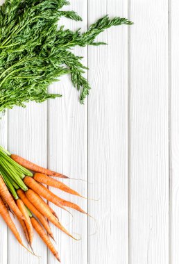 Havuç hasadı. Metin için yeşil üstten görünüm alanı olan sebzeler