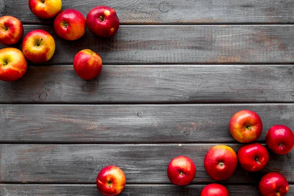 Piros almák halmaza - nézet felett, szöveges hely — Stock Fotó