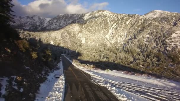 Sněhem Pokryté Horské Hřebeny Kalifornii Západ Slunce Letecké Střely Vpřed — Stock video
