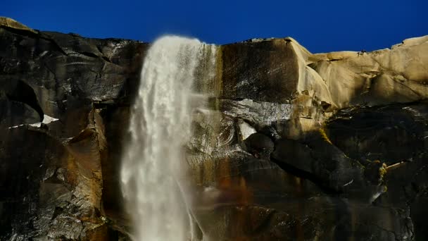 Yosemite National Park Bridalveil Fall 96Fps Cascadas Cámara Lenta California — Vídeos de Stock