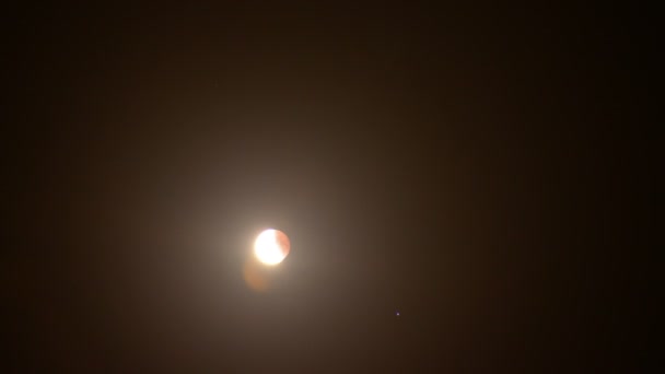 Mondfinsternis 2014 Mond Und Wolken April — Stockvideo