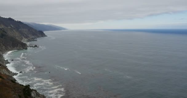 Big Sur Time Lapse Ocean Costa Central California Día Nebuloso — Vídeo de stock