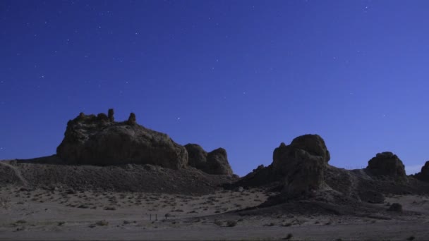 Trona Pinnacles Time Lapse Night Sky Mojave Desert California — Stock video