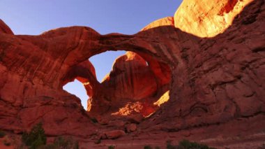 Arches Ulusal Parkı Pencere Bölümü Günbatımı Çift Kemer Utah Güneybatı ABD
