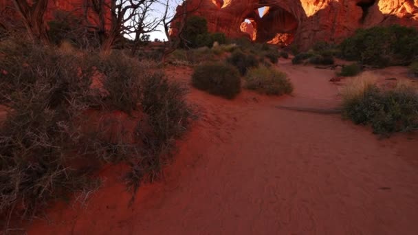 Arches National Park Tilt Double Arch Sunset Utah Sud Ovest — Video Stock