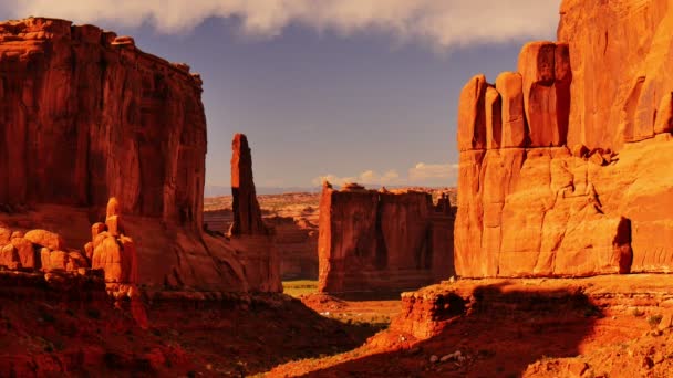 Arches National Park Time Lapse Tramonto Park Avenue Courthouse Towers — Video Stock