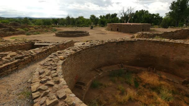 Ruines Aztèques Monument National Time Lapse Kiva Ruines Amérindiennes Nouveau Mexique Sud-ouest des Etats-Unis