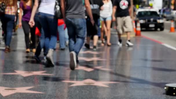 Hollywood Slow Motion Turistleri Ünlü Yürüyüşü Hollywood Bulvarı Abd 96Fps — Stok video