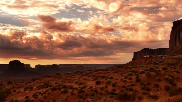 Долина Монументів Сонячний Підйом Лапсові Хмари Арізоні Юта Саусвест Сша — стокове відео