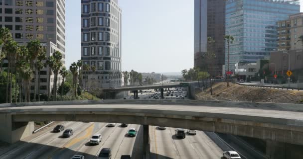 Snelwegverkeer Los Angeles Binnenstad — Stockvideo