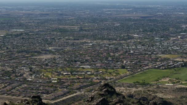 South Mountain Park Tan Phoenix Downtown Dobbins Arizona Bakıyor — Stok video