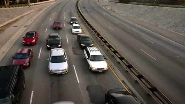 Carretera Tráfico Bucle Tiempo Lapso Carretera Puesta Del Sol — Vídeo de stock