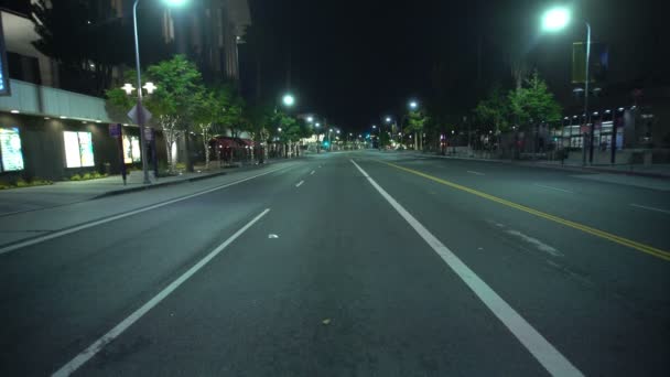 Placas Conducir Los Angeles Downtown Grand Ave Night Set Vista — Vídeos de Stock