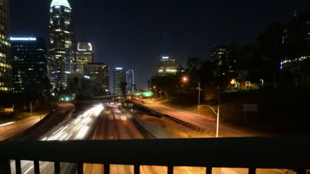 Los Angeles Hyperlapse Freeway Bridge Motion Time Lapse Night Californië — Stockvideo