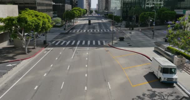 Street Traffic Los Angeles Centrum — Stockvideo