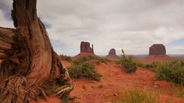 Monument Valley Dolly Disparó Nubes Lapso Tiempo Arizona Utah Suroeste — Vídeos de Stock