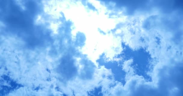 Images Panoramiques Des Nuages Dans Ciel Bleu — Video