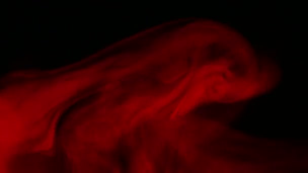 黑暗背景下彩色烟雾的特写镜头 — 图库视频影像
