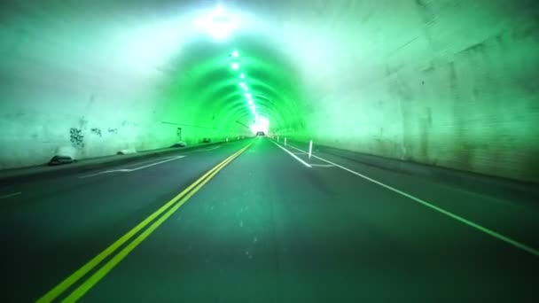 Тунелі Водіїв Night Front View Los Angeles Downtown Street Tunnel — стокове відео