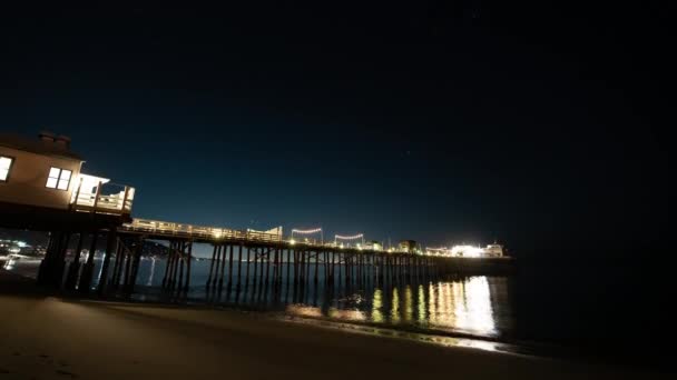 Estrellas Constelación Orión Sobre Muelle Malibú California Time Lapse Tilt — Vídeos de Stock