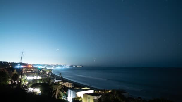 Sterne Über Malibu Zuma Beach Kalifornien Zeitraffer — Stockvideo