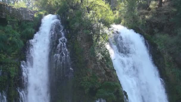 Burney Falls Top Vattenfall Shasta Kalifornien — Stockvideo