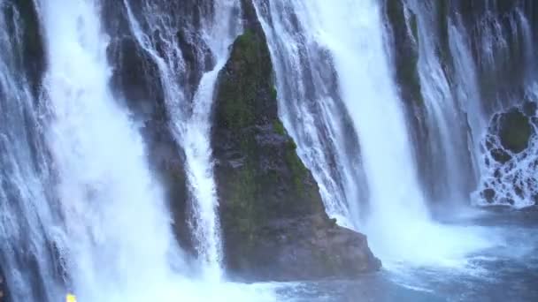 Burney Falls Wasserfälle Shasta Kalifornien — Stockvideo