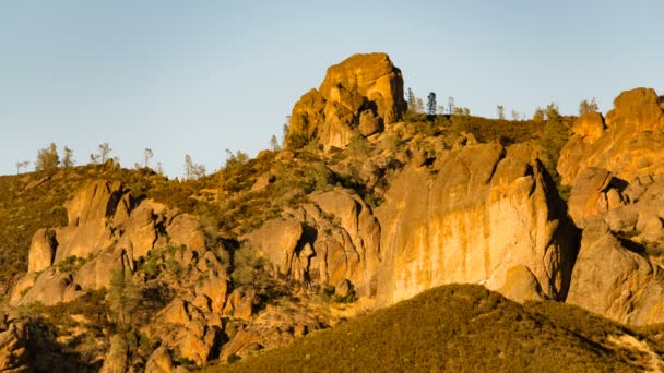 Pinnacles National Park Sunset Time Lapse Chaparral Trailhead California — Video Stock